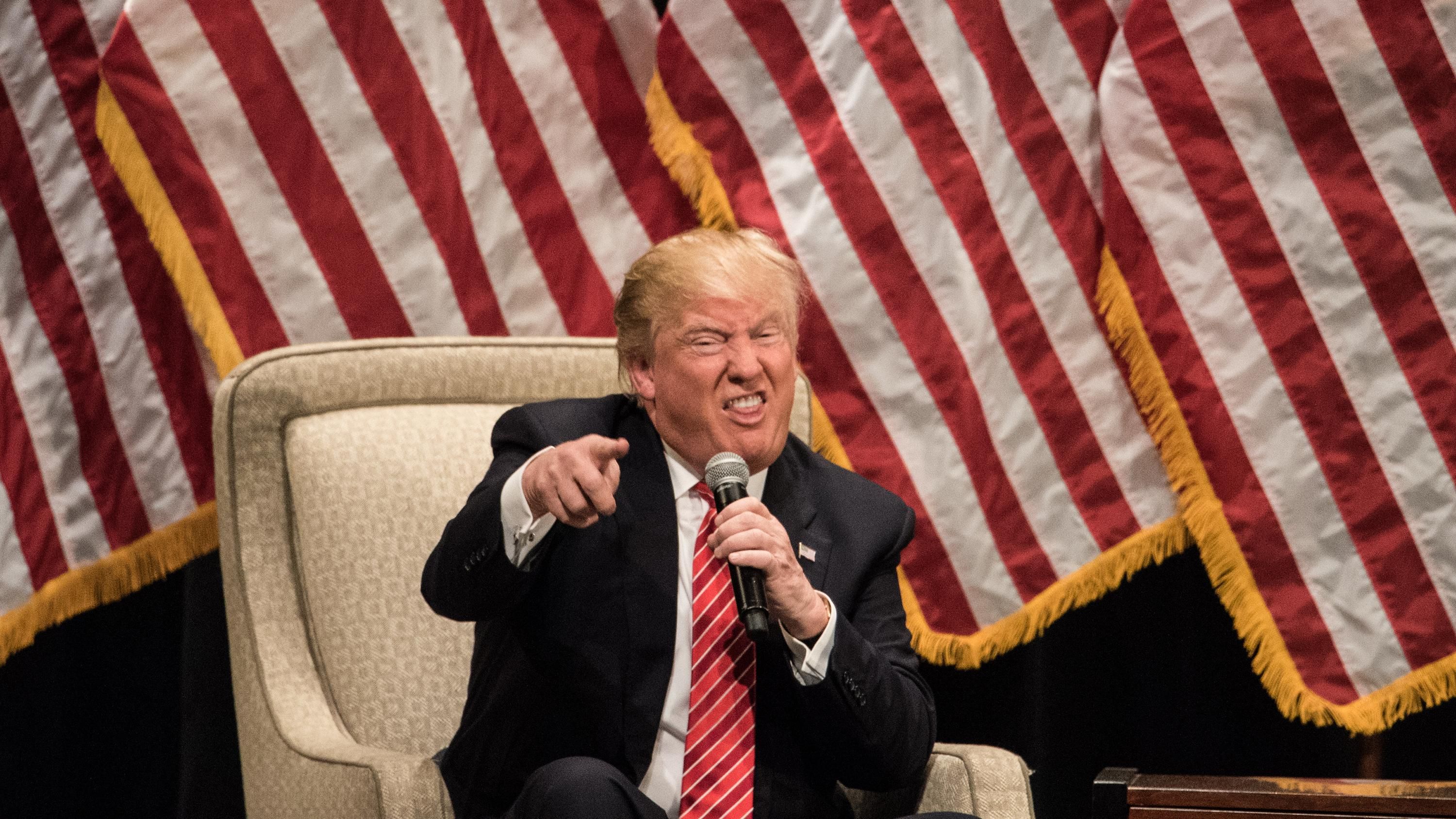 Місяць – частина Марса: Трамп вкотре оконфузився у Twitter Місяць – частина Марса: Трамп вкотре оконфузився у Twitter