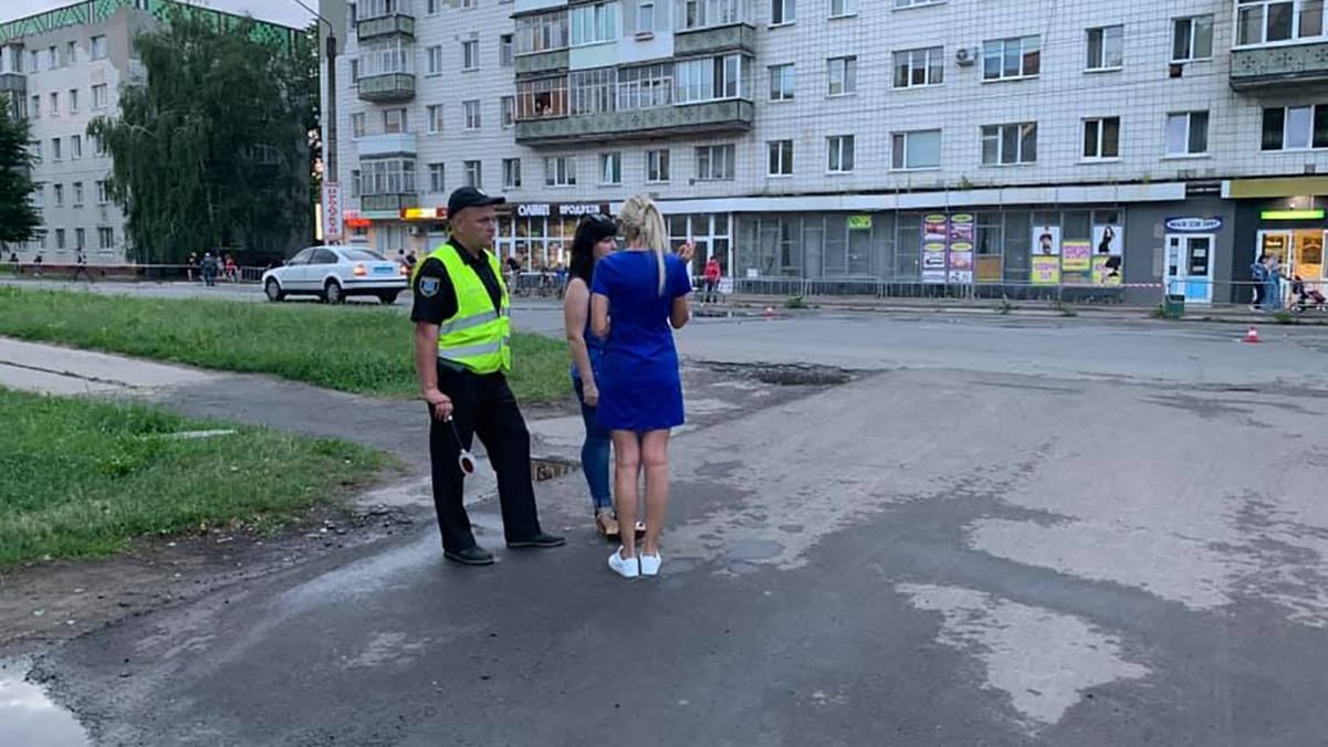 Авто полиции сбило ребенка в Конотопе: водителю избрана мера пресечения Авто полиции сбило ребенка в Конотопе: водителю избрана мера пресечения