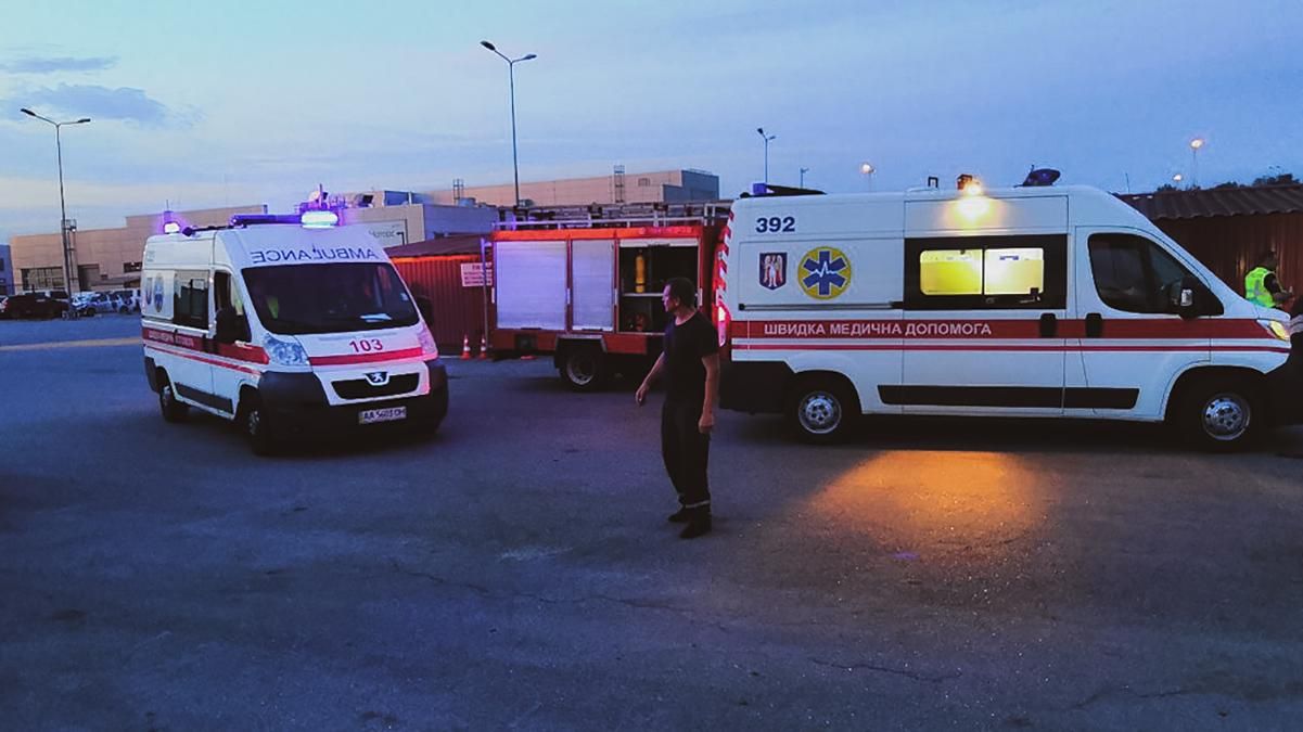 Иностранец разбился насмерть на автомобиле в Киеве: его пассажиры – в больнице