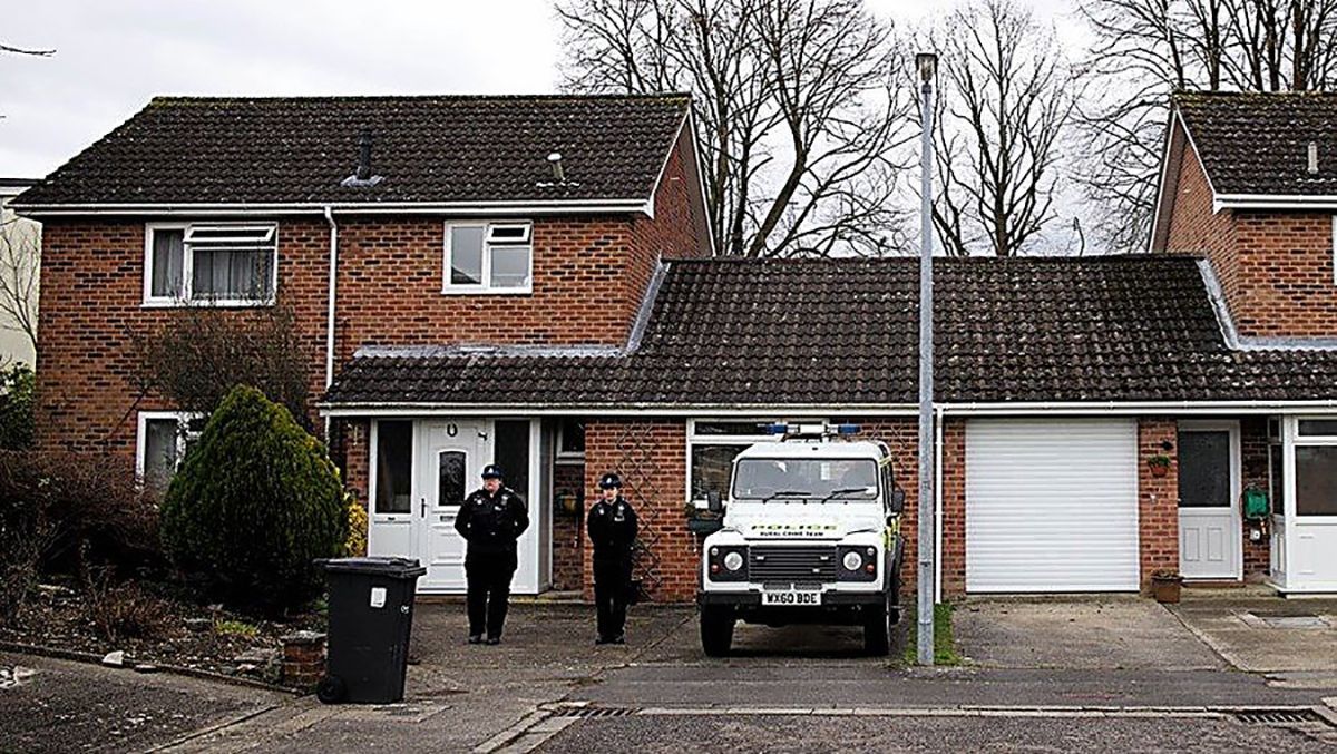 Влада Солсбері хоче викупити будинок, де отруїли Скрипалів Влада Солсбері хоче викупити будинок, де отруїли Скрипалів