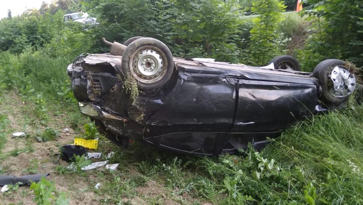 На Сумщині у ДТП загинули чиновник міськради та його водій: фото На Сумщині у ДТП загинули чиновник міськради та його водій: фото