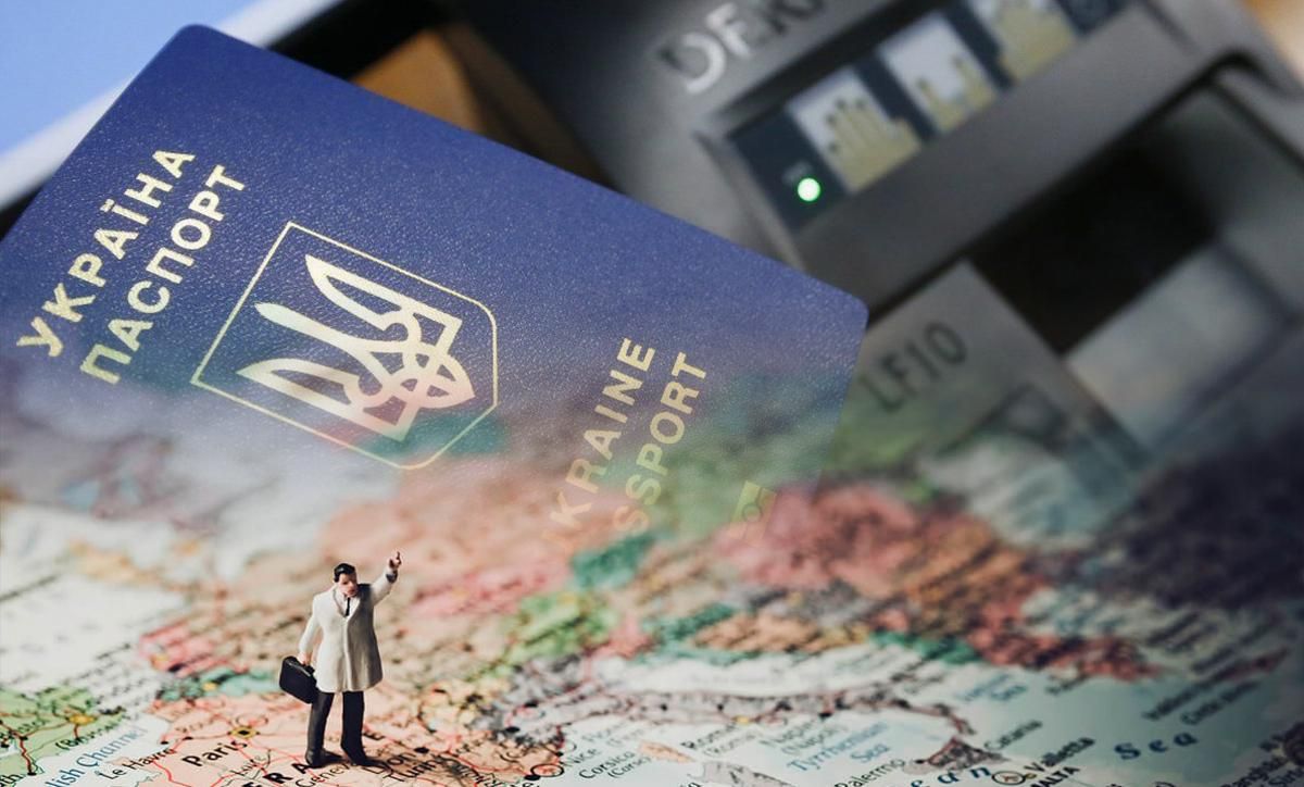 Два года безвиза: сколько украинцев получили и воспользовались биометрическими паспортами