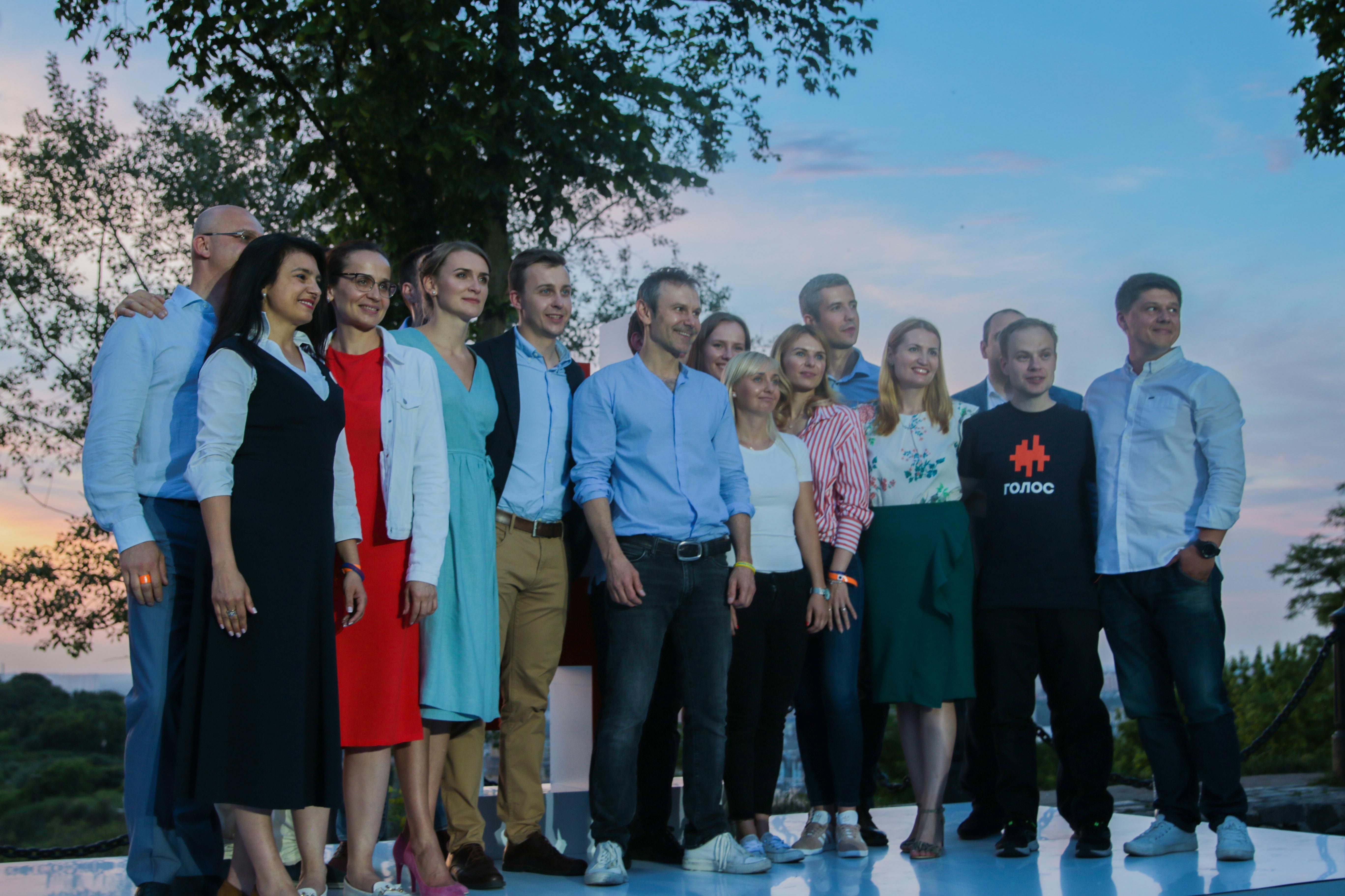 "Вакарчук чутливий до критики": як формувалася партія "Голос" "Вакарчук чутливий до критики": як формувалася партія "Голос"