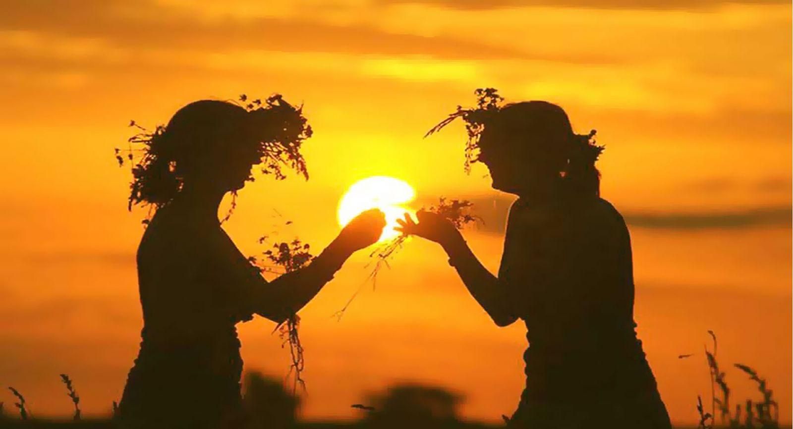 Дата летнего солнцестояния 2019 – время, когда самый длинный день в году Дата летнего солнцестояния 2019 – время, когда самый длинный день в году