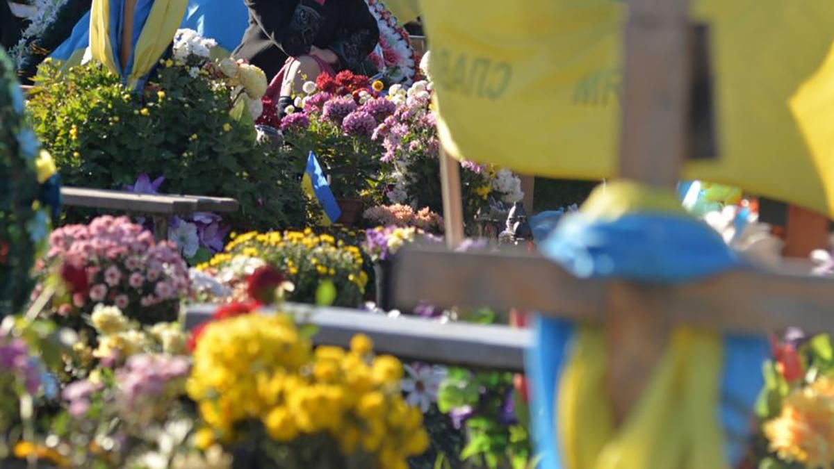 Сколько мирных жителей погибли на Донбассе с начала года: цифра Сколько мирных жителей погибли на Донбассе с начала года: цифра