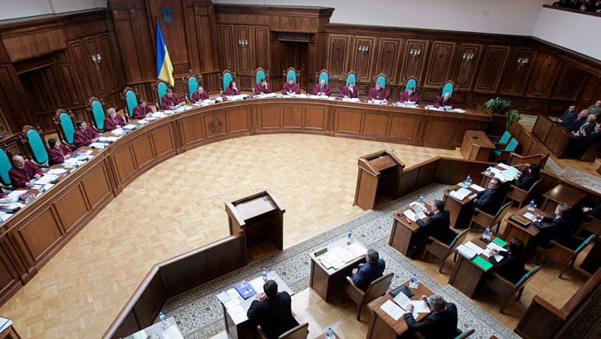 Конституционный суд дал время нардепам, чтобы исправить закон о Нацкомиссии по комуслугам