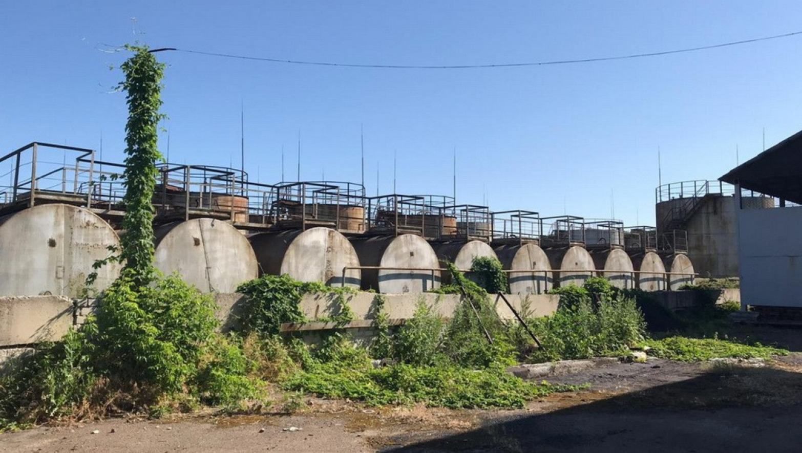 На Луганщині знайшли трубопровід для контрабанди дизпалива з РФ На Луганщині знайшли трубопровід для контрабанди дизпалива з РФ