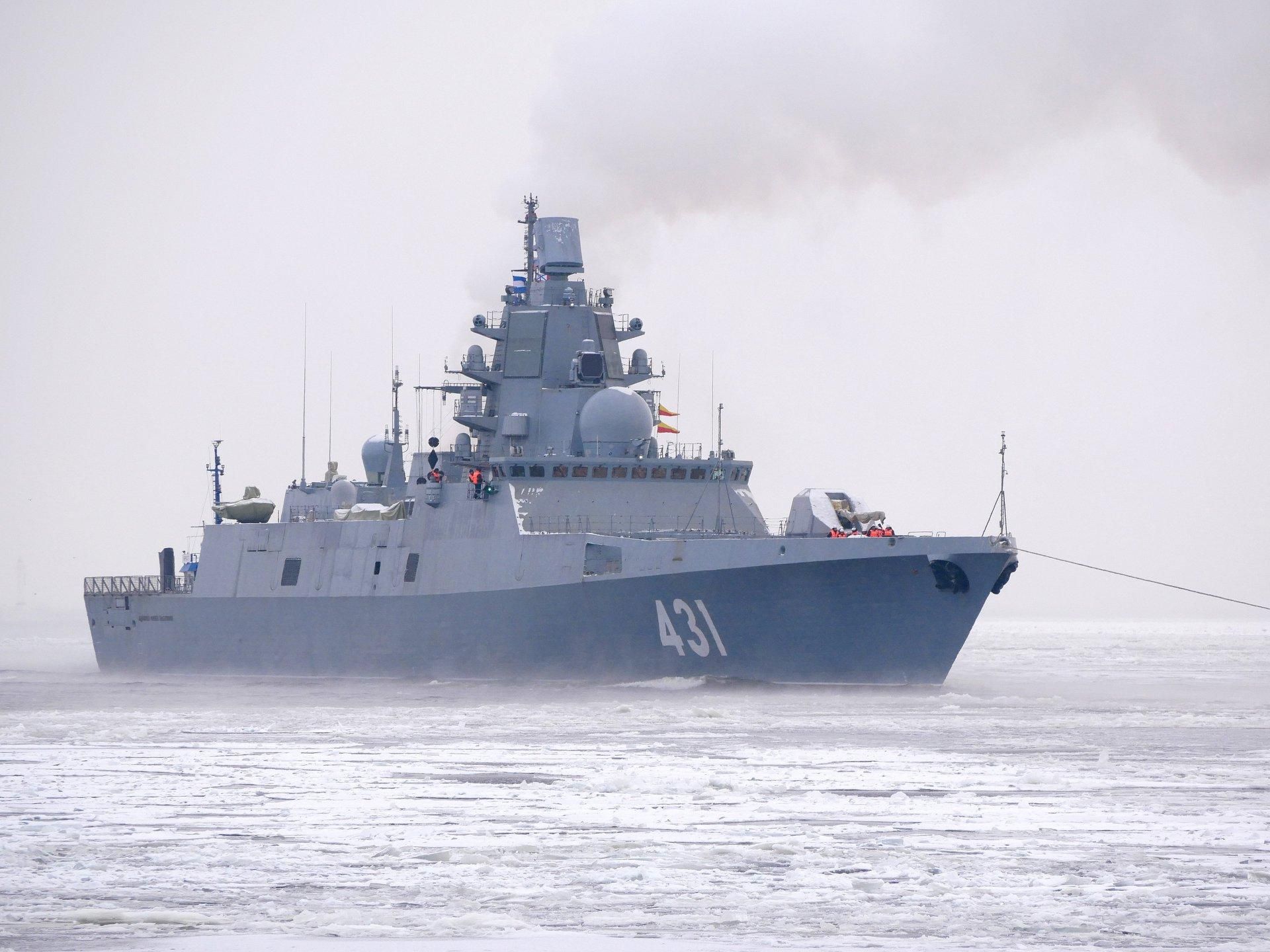 Российский военный корабль вплотную приблизился к латвийским границам