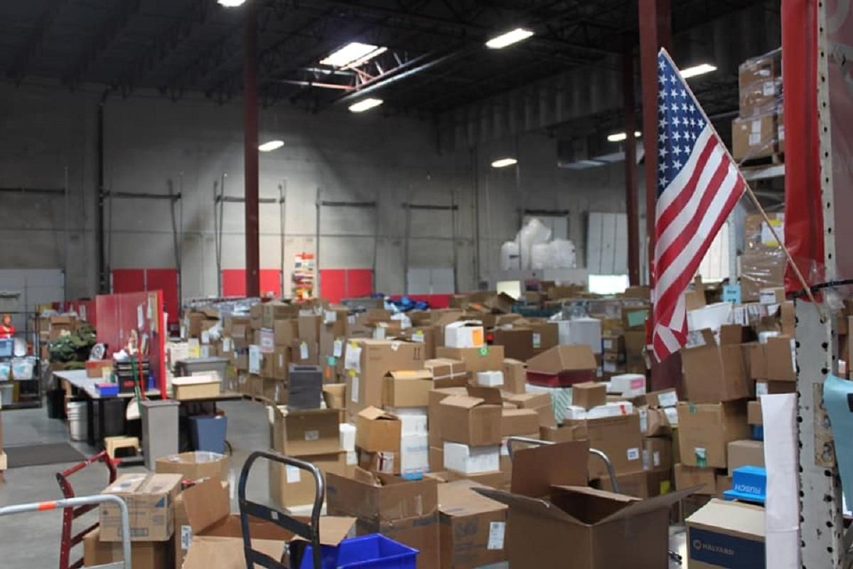 США передали Україні гуманітарну допомогу: медобладнання для військових і дітей – фото США передали Україні гуманітарну допомогу: медобладнання для військових і дітей – фото