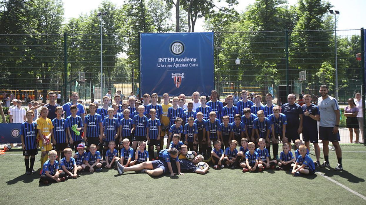 Итальянский "Интер" официально открыл академию в Харькове и провел первую тренировку: фото
