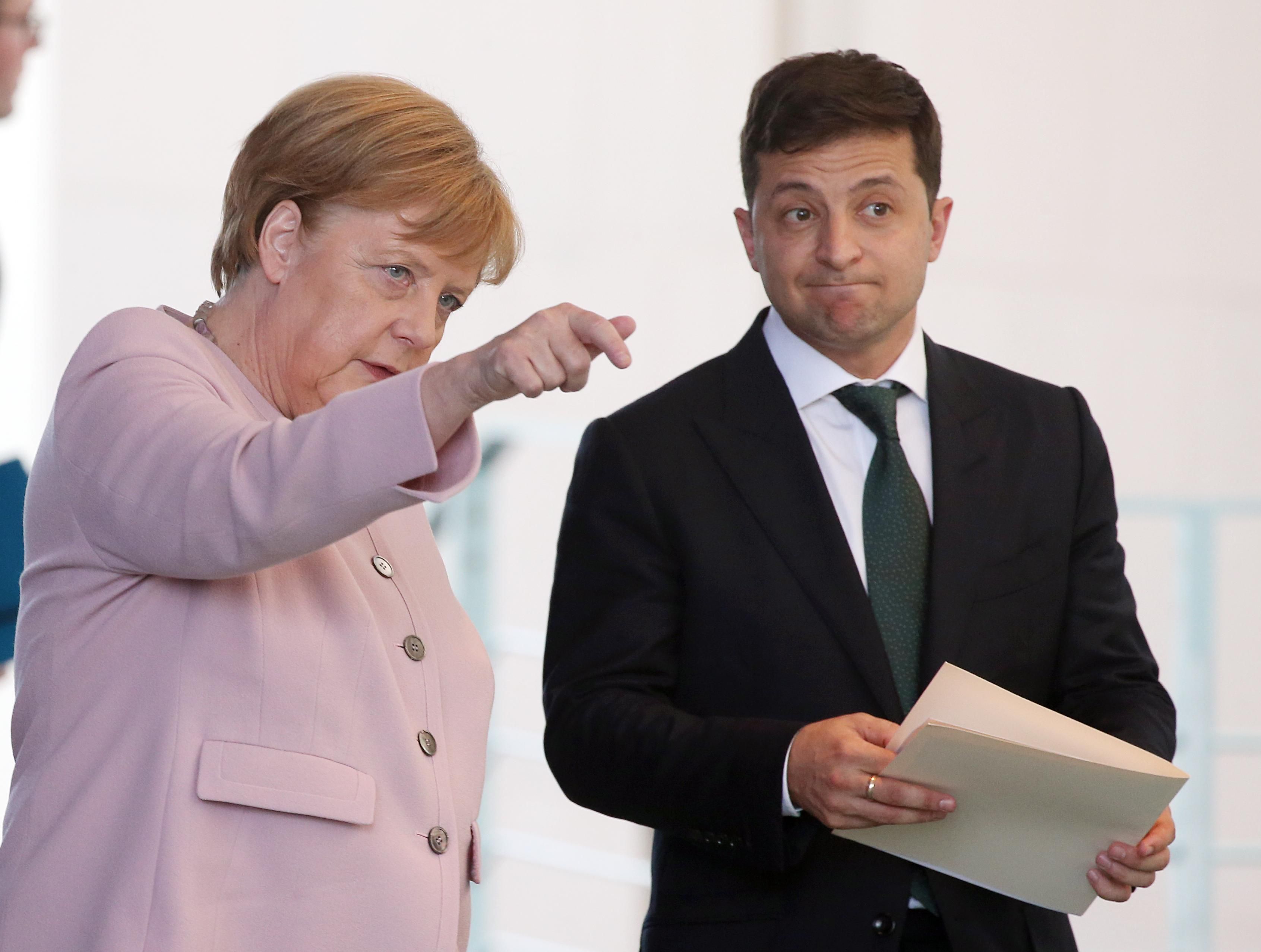 Наши позиции противоположны, – Зеленский касательно Меркель и "Северном потоке-2"