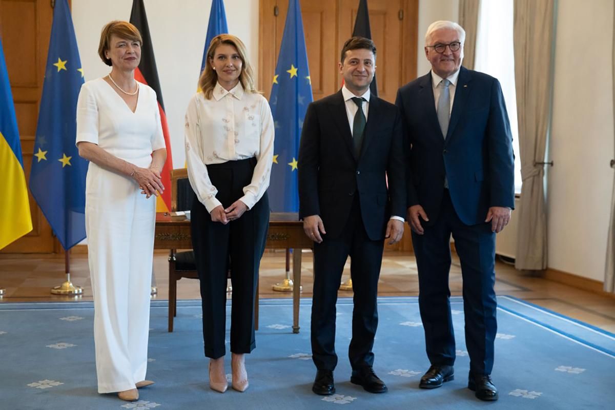 Зеленський зустрівся з президентом Німеччини Штайнмайєром: про що говорили політики Зеленський зустрівся з президентом Німеччини Штайнмайєром: про що говорили політики