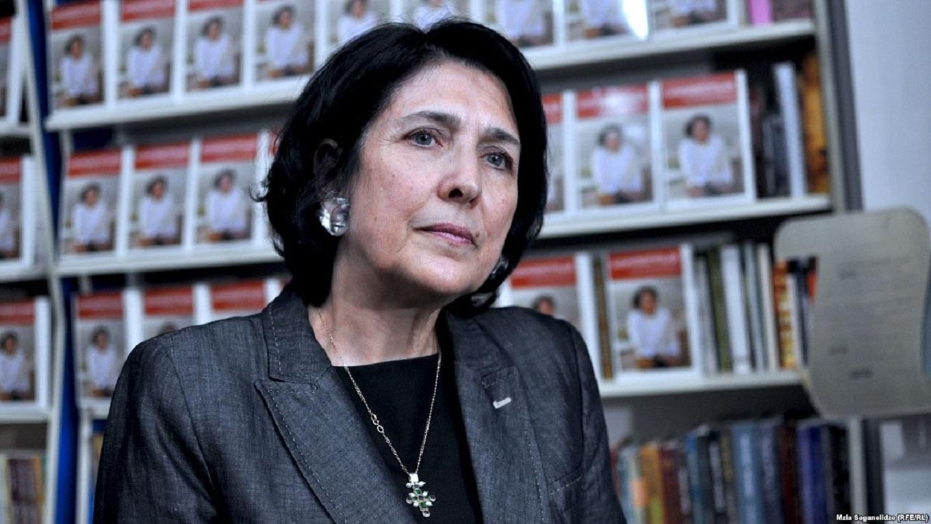 Росія – наш ворог і окупант, – президент Грузії Зурабішвілі про протести в країні Росія – наш ворог і окупант, – президент Грузії Зурабішвілі про протести в країні