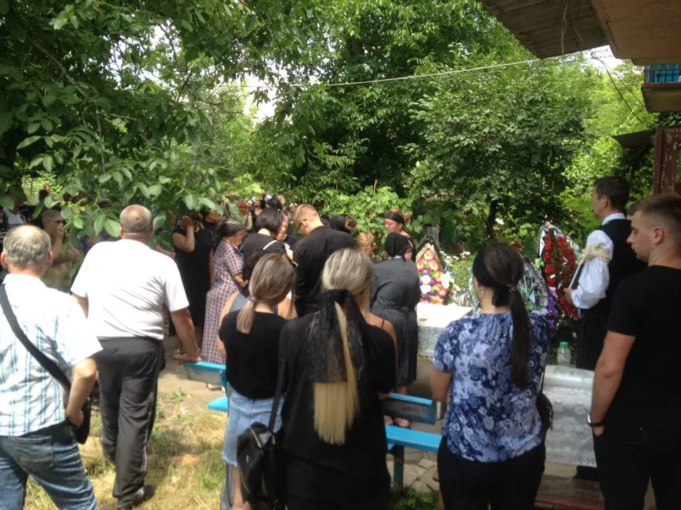 похорон дарії лук'яненко похорон дарії лук'яненко