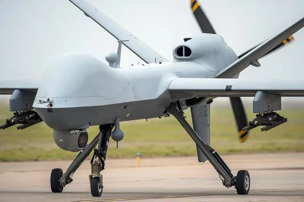 Безпілотник MQ-9 Reaper Безпілотник MQ-9 Reaper