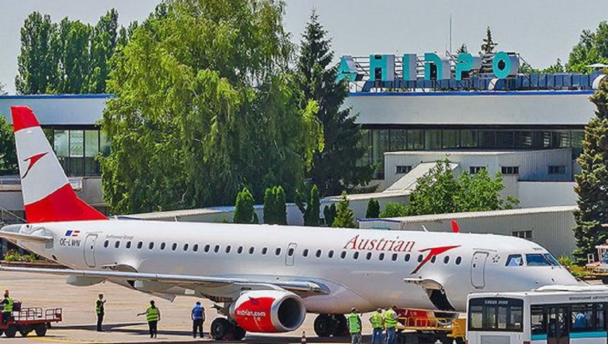 Мэр Днепра: Зеленский "вплотную занялся" местным аэропортом Мэр Днепра: Зеленский "вплотную занялся" местным аэропортом