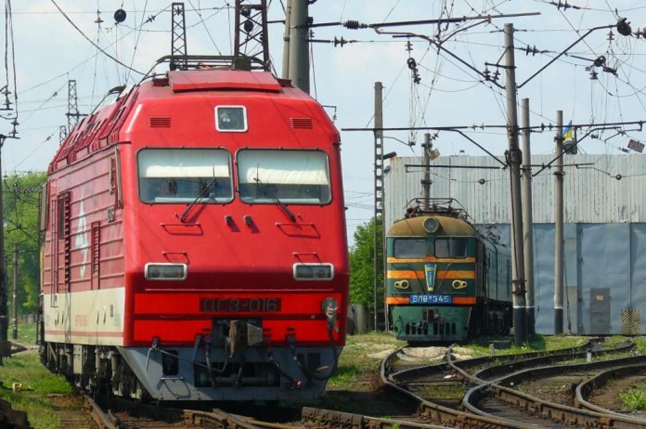 УЗ закупить електровози за кордоном: експерт вказав на проблему УЗ закупить електровози за кордоном: експерт вказав на проблему