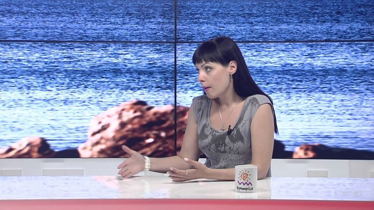 Россию обязали заплатить украинке за аннексию Крыма Россию обязали заплатить украинке за аннексию Крыма