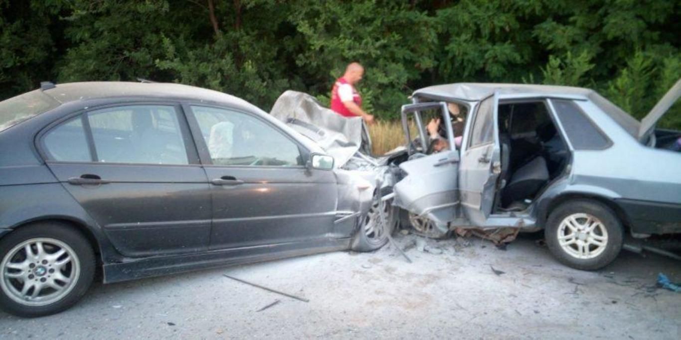 Поліцейського, який на смерть збив родину з дитиною, відпустили під заставу Поліцейського, який на смерть збив родину з дитиною, відпустили під заставу