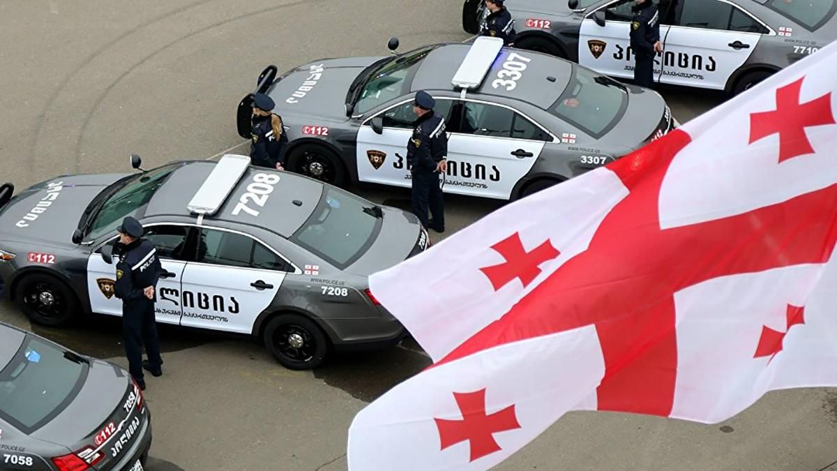 В Грузии отстранили полицейских после силового разгона протестующих В Грузии отстранили полицейских после силового разгона протестующих