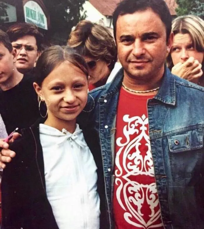 Віктор Павлік з новою дівчиною Віктор Павлік з новою дівчиною