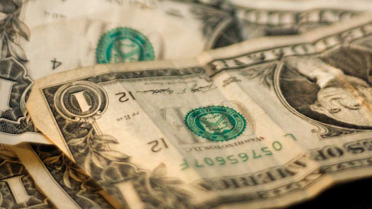 Готівковий курс валют – курс долара та євро на 26 червня 2019 Готівковий курс валют – курс долара та євро на 26 червня 2019