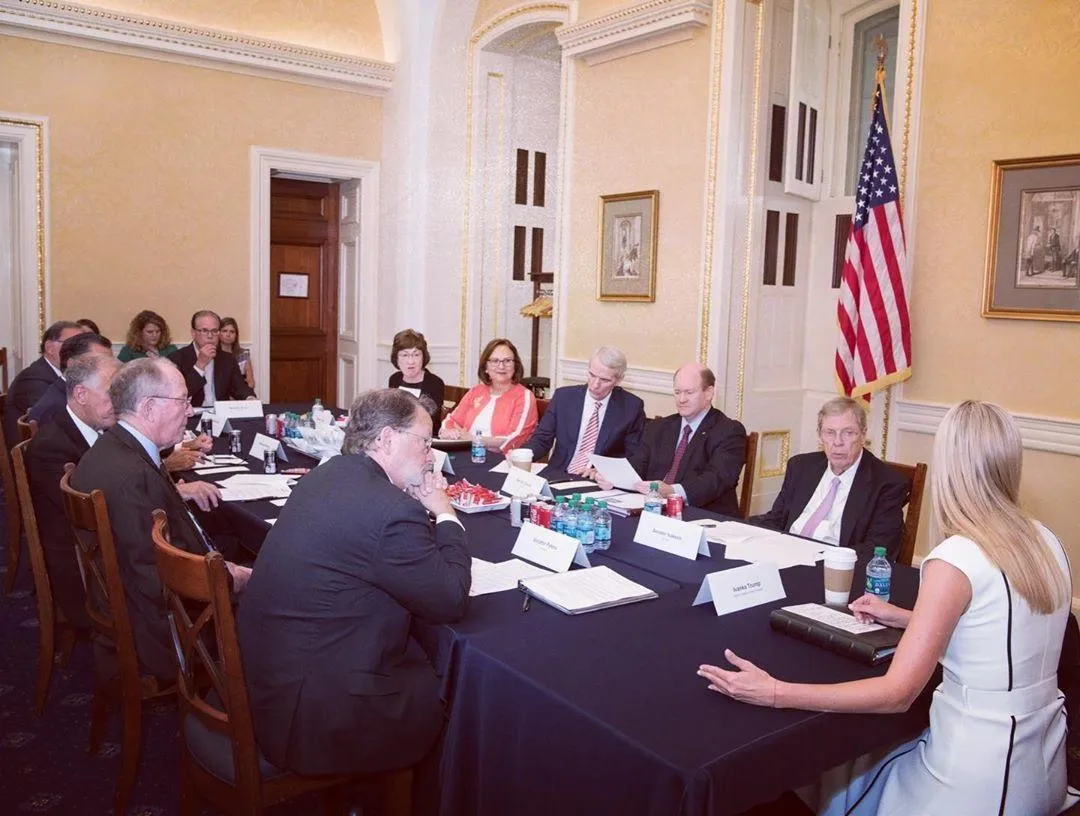 Іванка Трамп у Вашингтоні Іванка Трамп у Вашингтоні