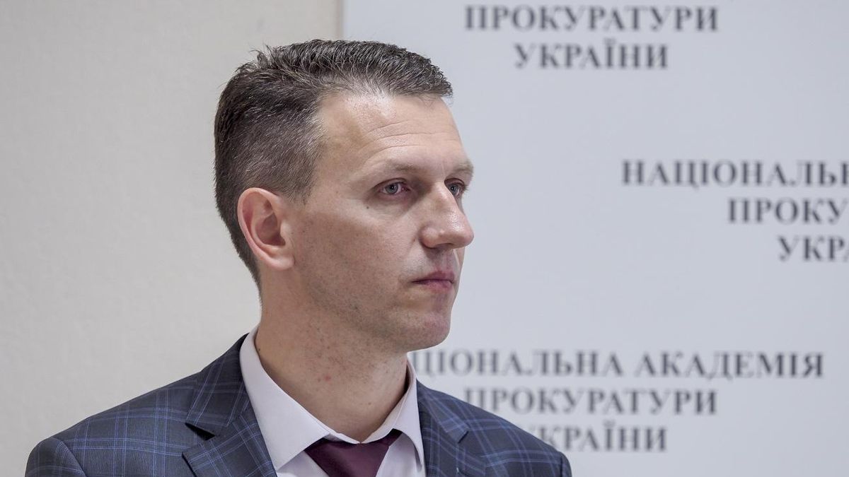 Труба плодить кримінальні провадження проти Порошенка, щоб вислужитись перед Зеленським, – суддя Труба плодить кримінальні провадження проти Порошенка, щоб вислужитись перед Зеленським, – суддя