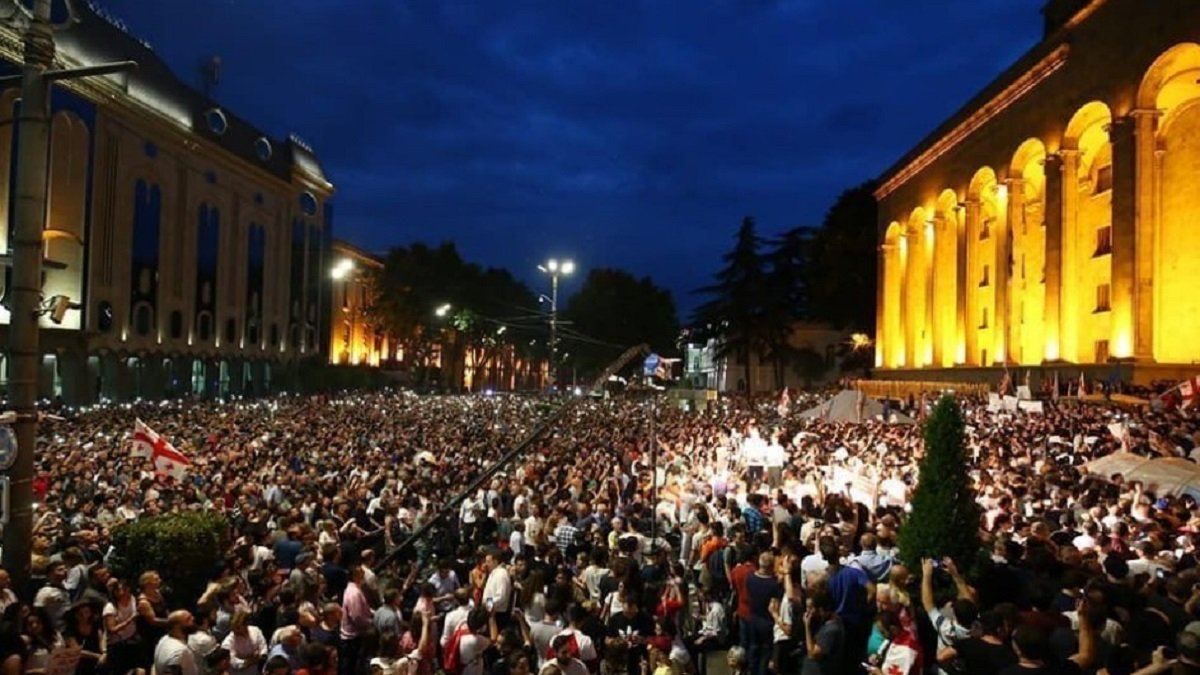 У Грузії суд звільнив усіх затриманих під час антиросійських протестів 21 червня