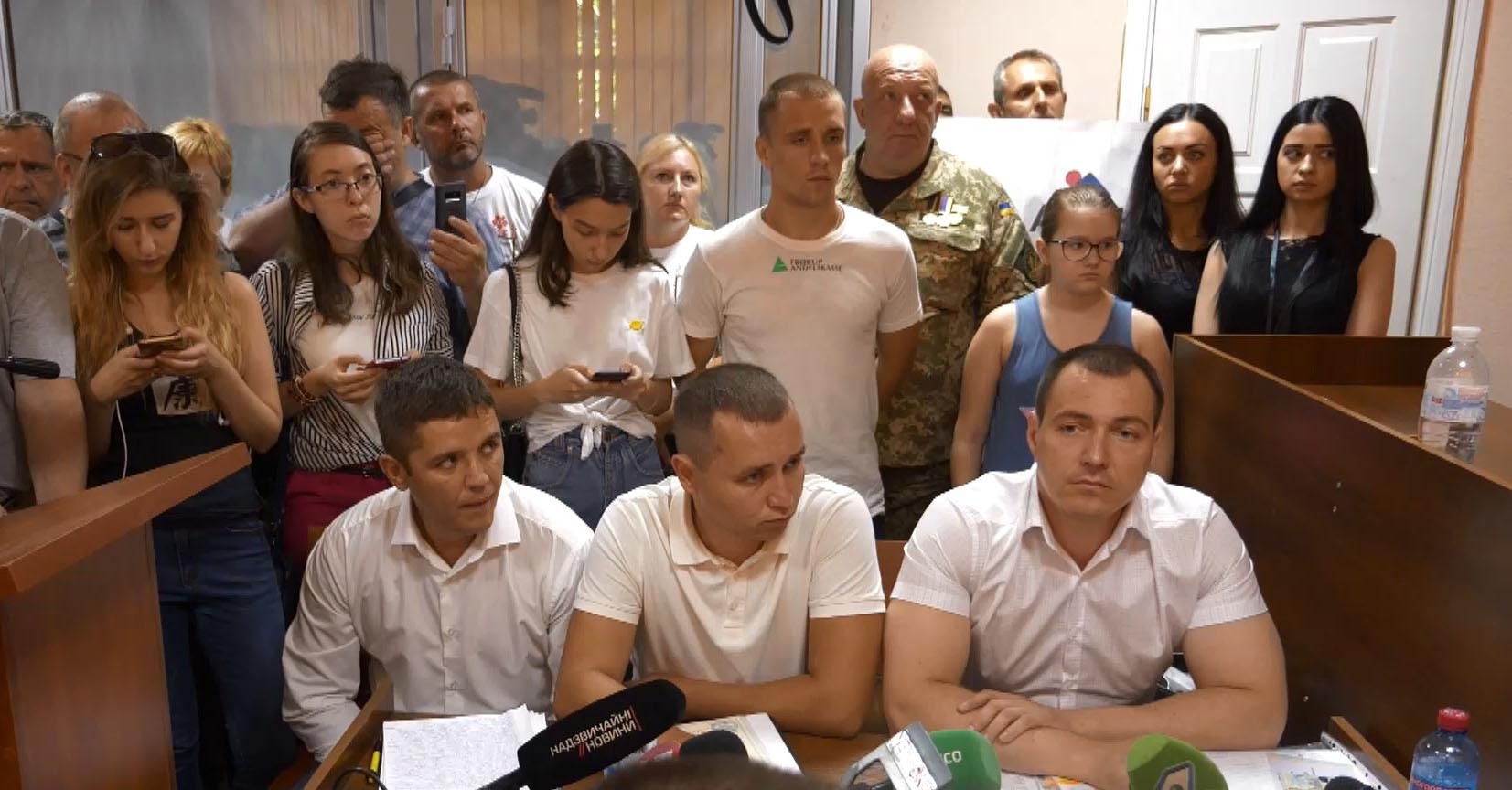 Побиття оператора 24 каналу: суд обрав запобіжний захід ще двом підозрюваним Побиття оператора 24 каналу: суд обрав запобіжний захід ще двом підозрюваним