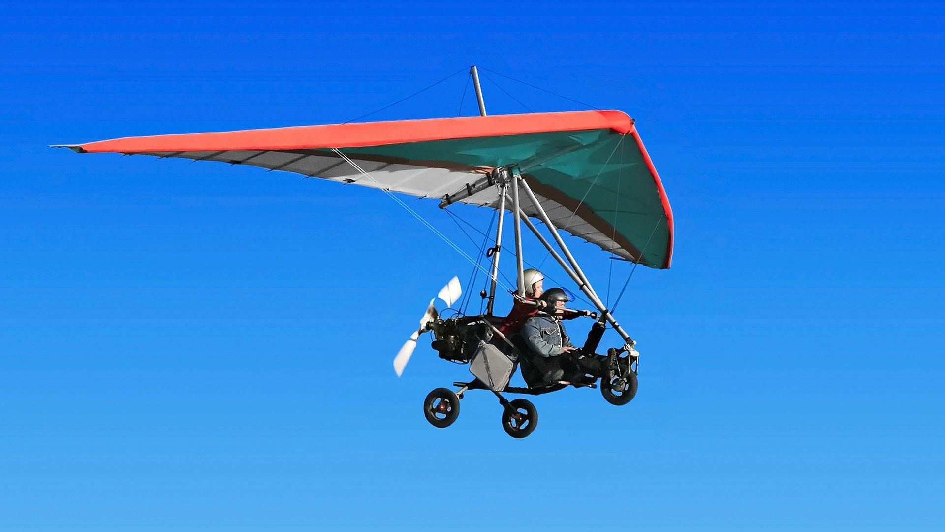 Мотодельтаплан упав на Полтавщині: є загиблі Мотодельтаплан упав на Полтавщині: є загиблі