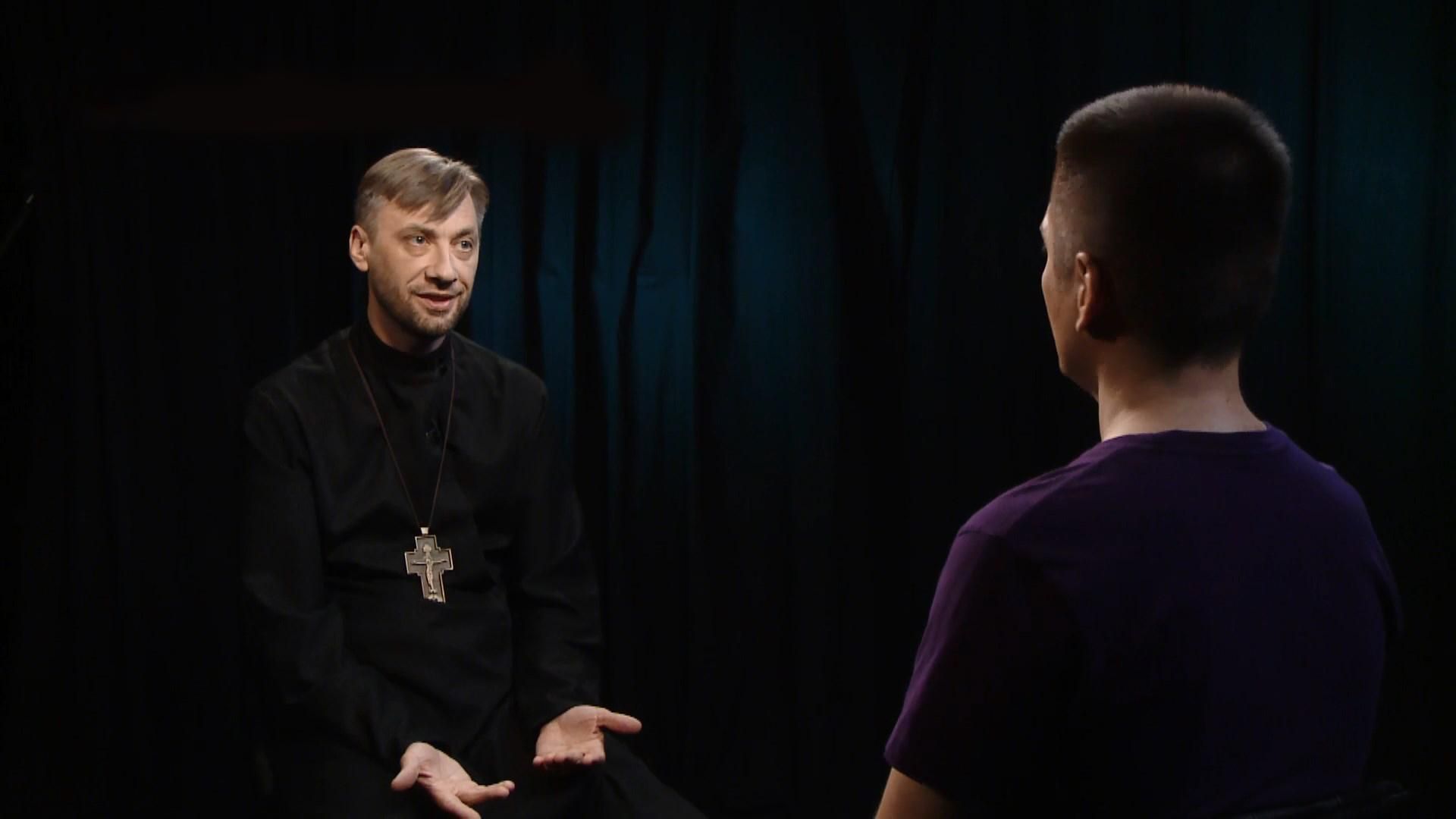 Священики УПЦ МП агітували не стріляти у "братів", – військовий капелан про війну Священики УПЦ МП агітували не стріляти у "братів", – військовий капелан про війну