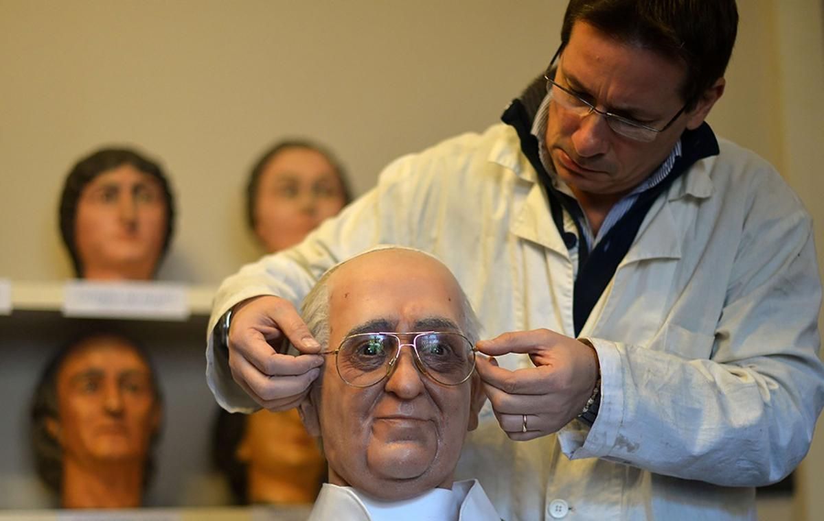 ЦИК зарегистрировала 66 однофамильцев кандидатов в 43 округах:за одного платят 20 тысяч долларов ЦИК зарегистрировала 66 однофамильцев кандидатов в 43 округах:за одного платят 20 тысяч долларов