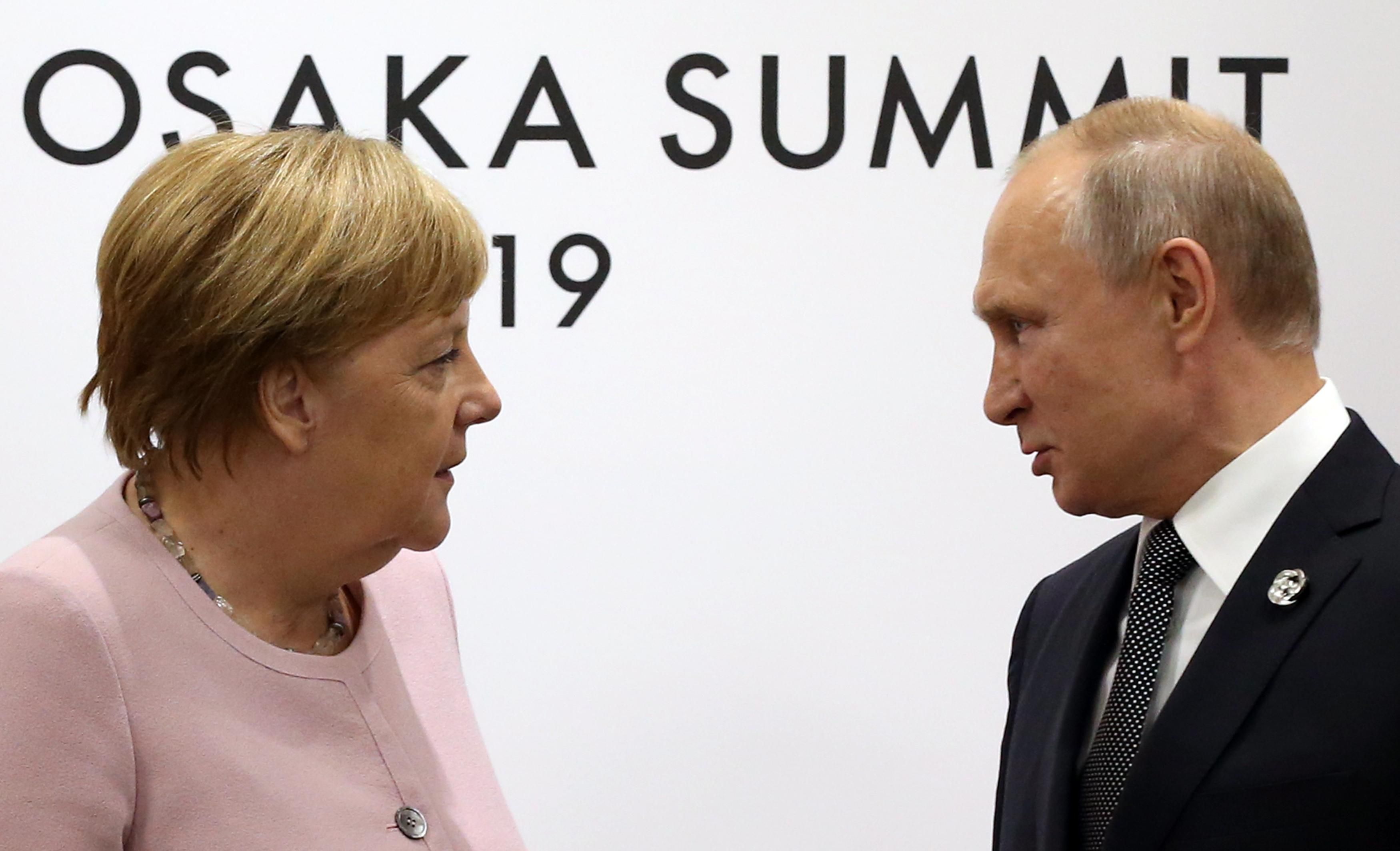 Вдвоем, втроем или вчетвером, – Путин заявил, что готов к нормандскому саммиту Вдвоем, втроем или вчетвером, – Путин заявил, что готов к нормандскому саммиту