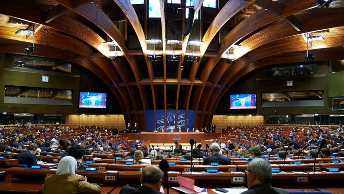 Страны, которые проголосовали против возвращения России в ПАСЕ, готовят совместную резолюцию Страны, которые проголосовали против возвращения России в ПАСЕ, готовят совместную резолюцию