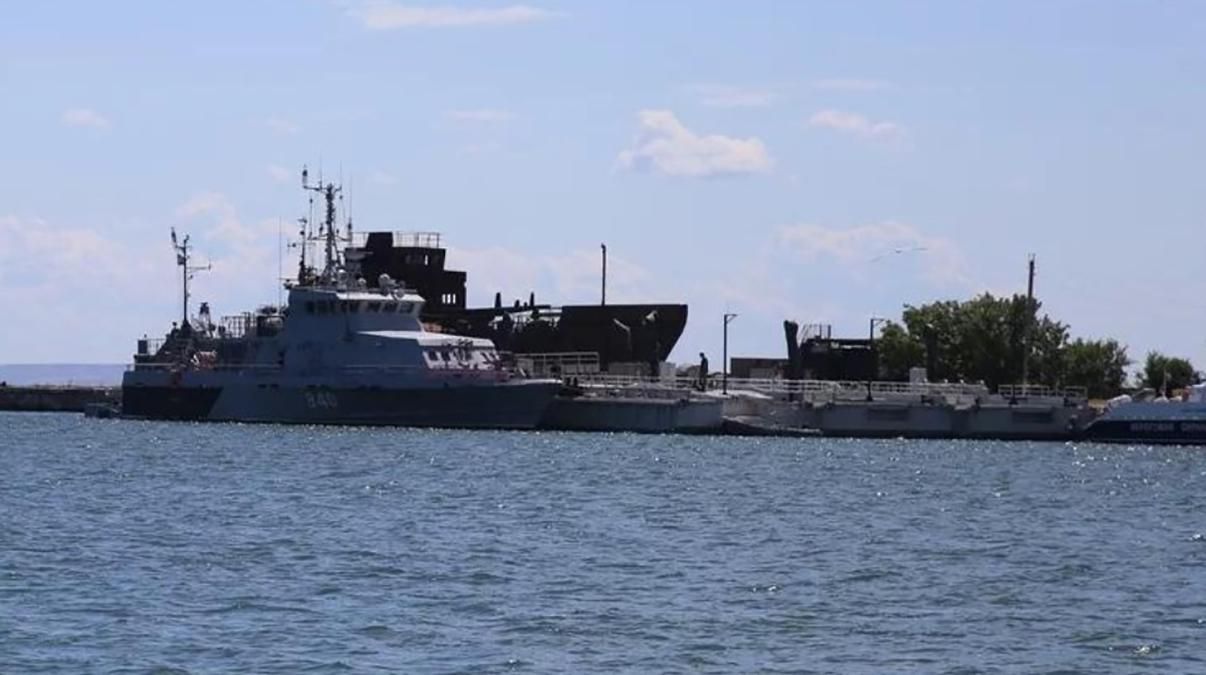 Українські кораблі, які Росія захопила на Азові, знайшлися: фотодоказ Українські кораблі, які Росія захопила на Азові, знайшлися: фотодоказ