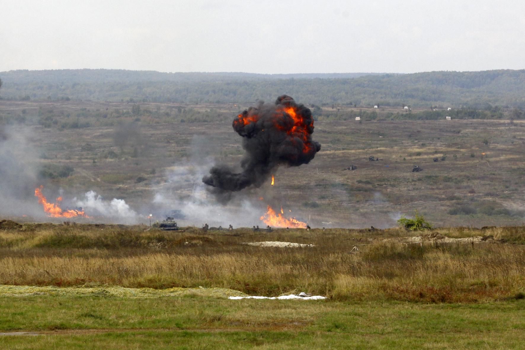 Бойцы ВСУ уничтожили позицию боевиков и ликвидировали террориста: впечатляющее видео Бойцы ВСУ уничтожили позицию боевиков и ликвидировали террориста: впечатляющее видео