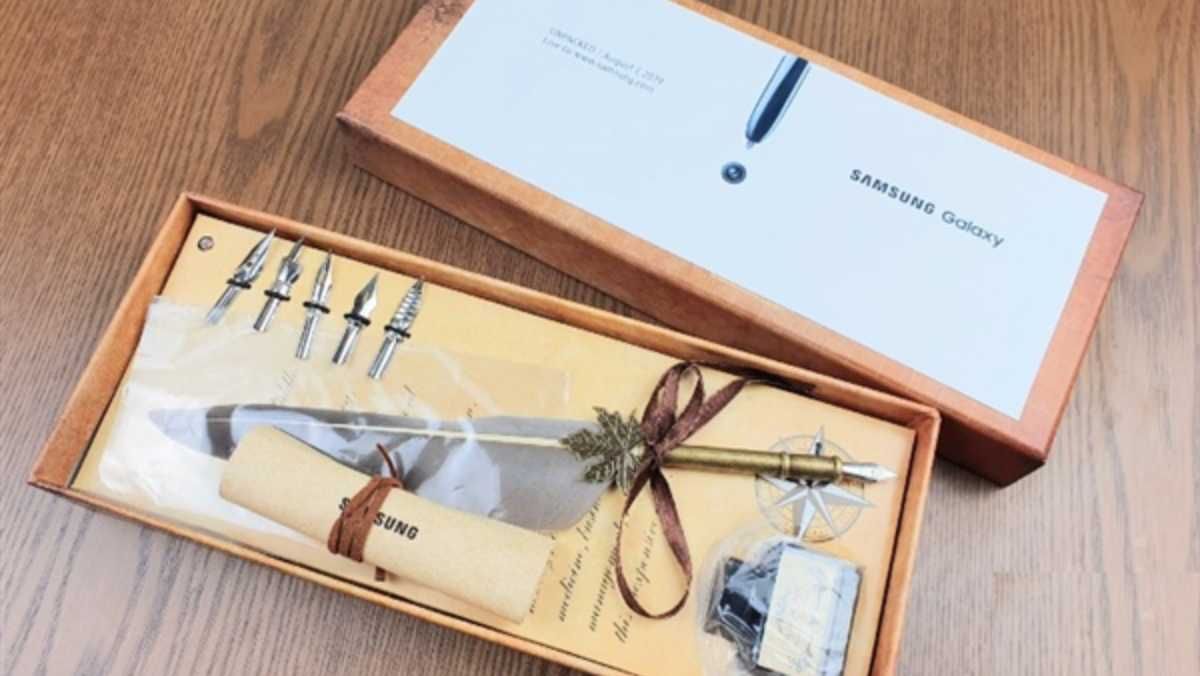 Презентация смартфона Galaxy Note 10: Samsung разослал оригинальные приглашения Презентация смартфона Galaxy Note 10: Samsung разослал оригинальные приглашения