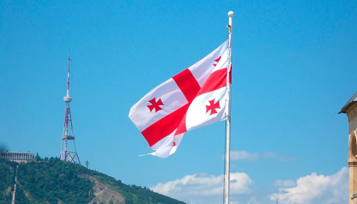 Несмотря на запрет Путина, российские туристы продолжают летать в Грузию: каким способом Несмотря на запрет Путина, российские туристы продолжают летать в Грузию: каким способом