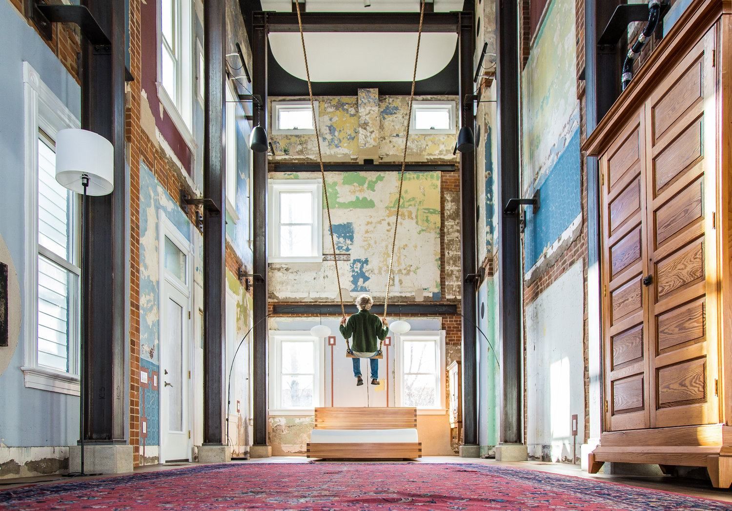 Дом с качелей: игривый интерьер в доме XIX века – фото Дом с качелей: игривый интерьер в доме XIX века – фото