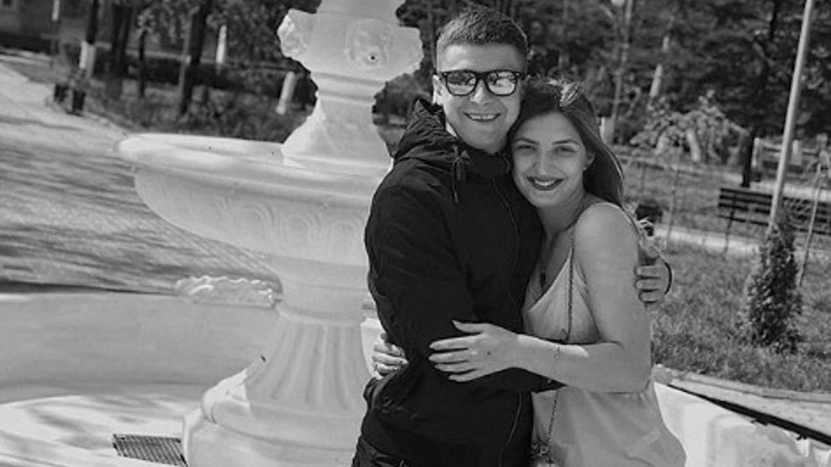 Чоловік облив бензином і підпалив свою наречену у Запоріжжі: усі подробиці (18+) Чоловік облив бензином і підпалив свою наречену у Запоріжжі: усі подробиці (18+)