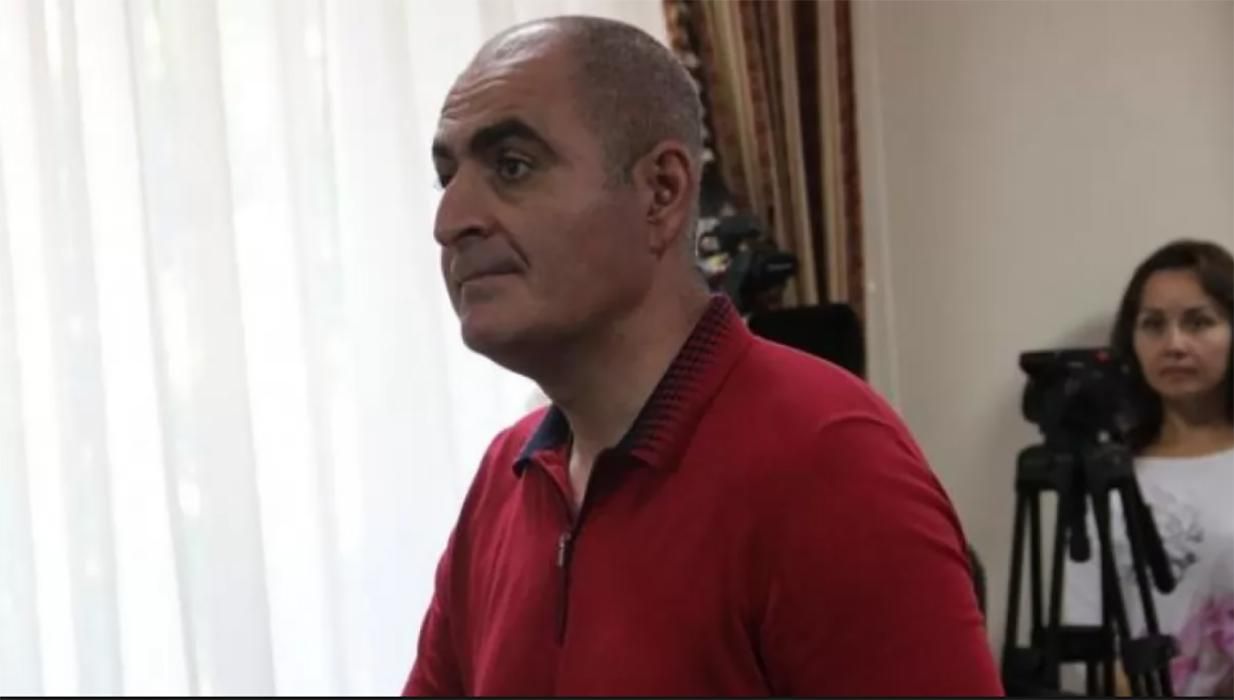 Вовк и АМКУ рассмотрят жалобы компании обвиняемого в финансировании терроризма Амирханяна Вовк и АМКУ рассмотрят жалобы компании обвиняемого в финансировании терроризма Амирханяна