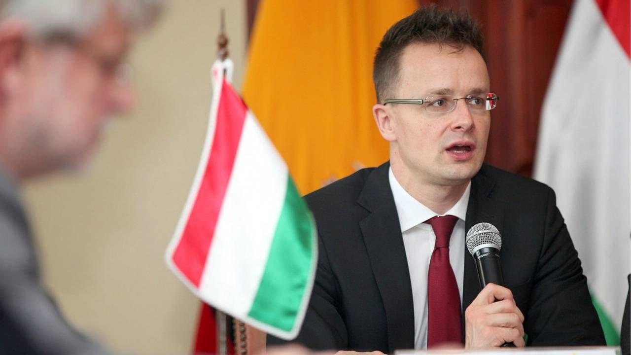 МЗС України викликало посла Угорщини через різкі заяви Сійярто у Торонто