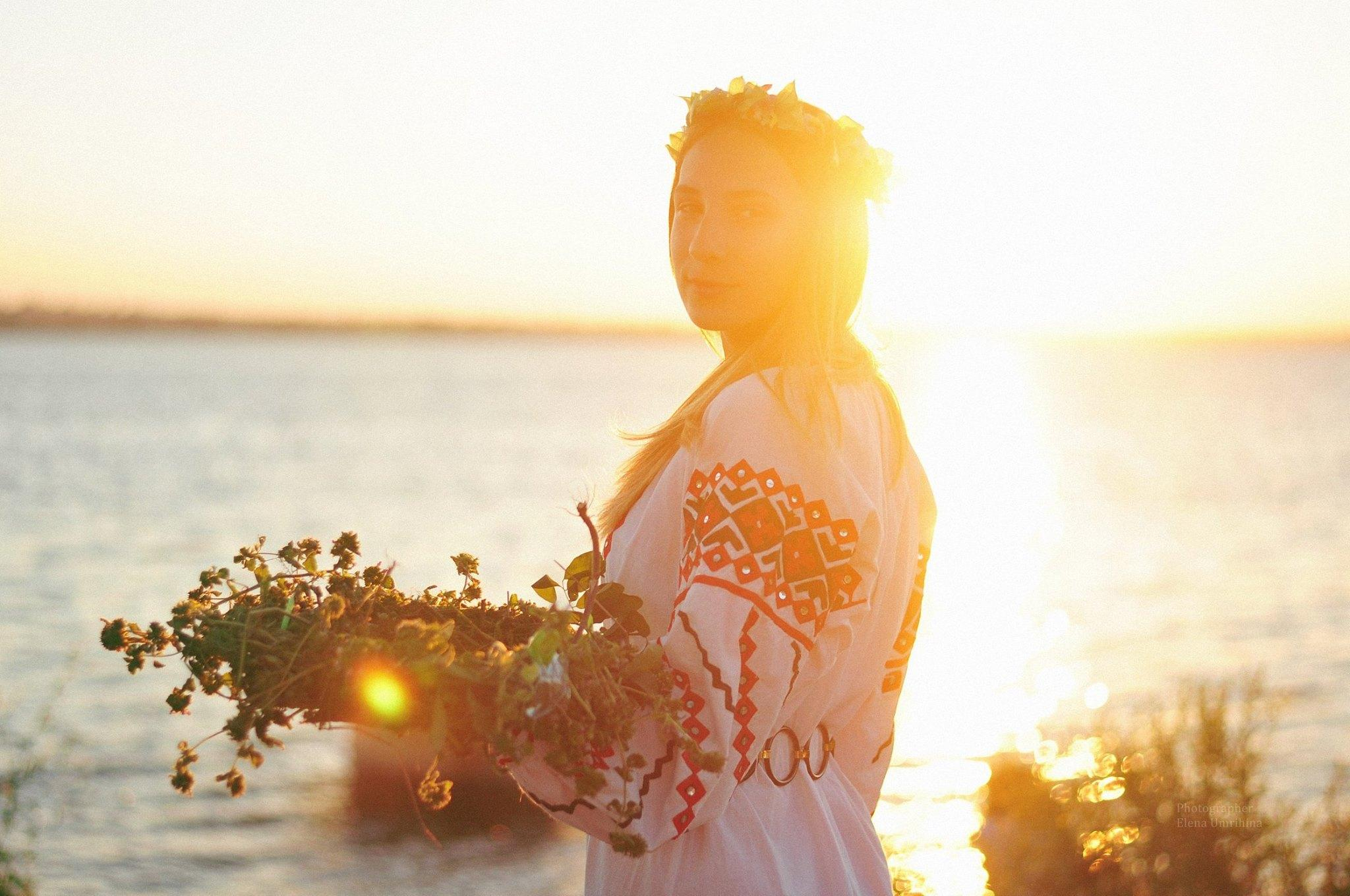 На Ивана Купала в Киеве устроили настоящие гуляния: зрелищные фото и видео