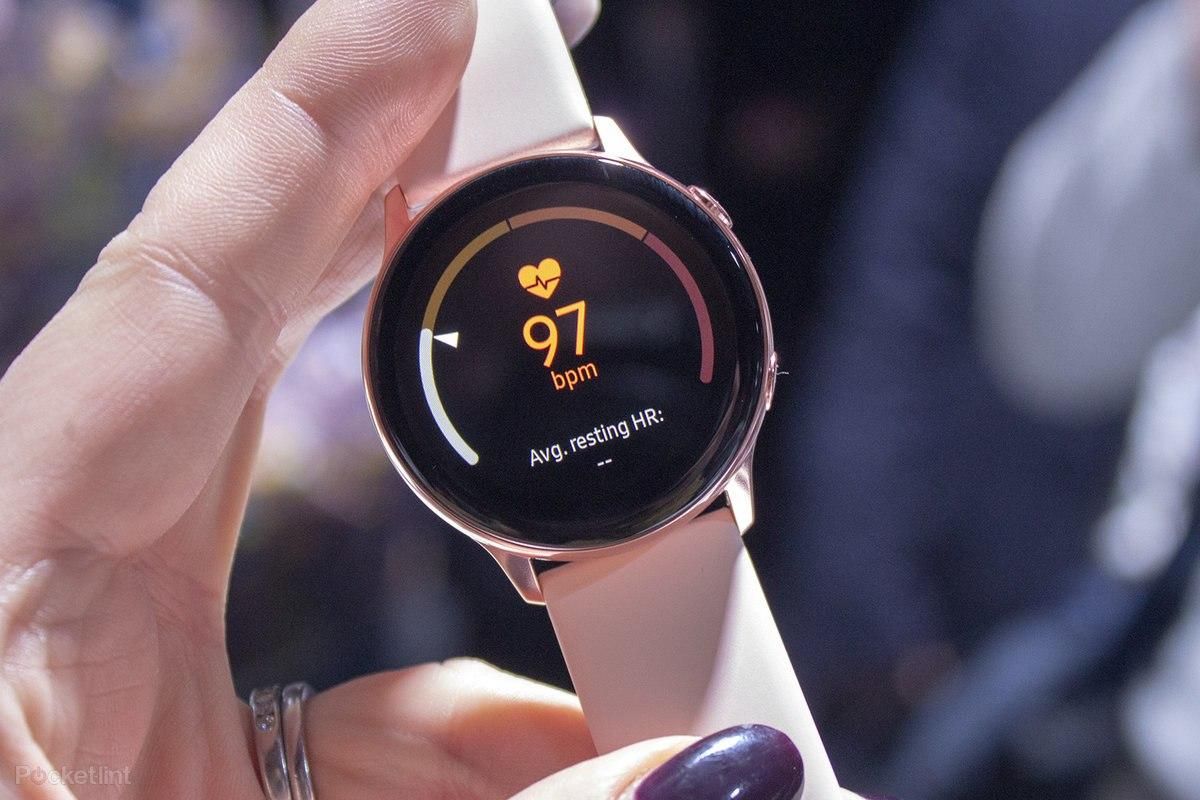 Новые умные часы Samsung позаимствует популярные функции Apple Watch
