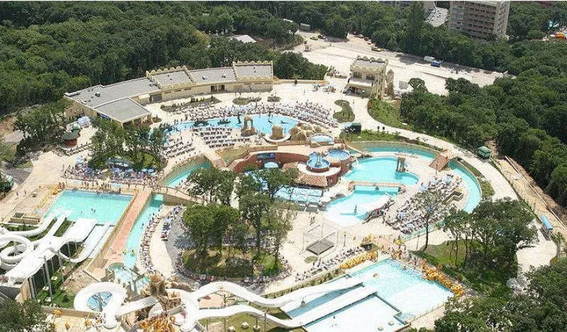 аквапарк акваполіс болгарія аквапарк акваполіс болгарія