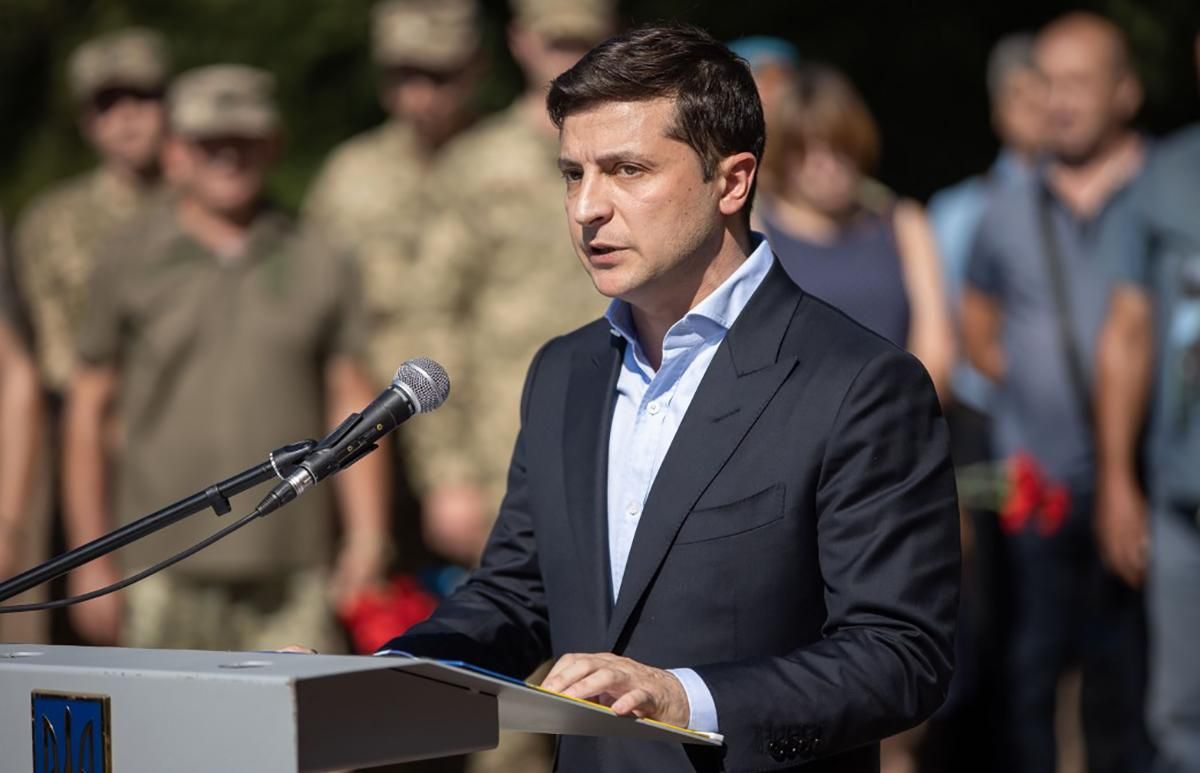 Зеленский назвал срок, когда ожидает завершения войны на Донбассе Зеленский назвал срок, когда ожидает завершения войны на Донбассе