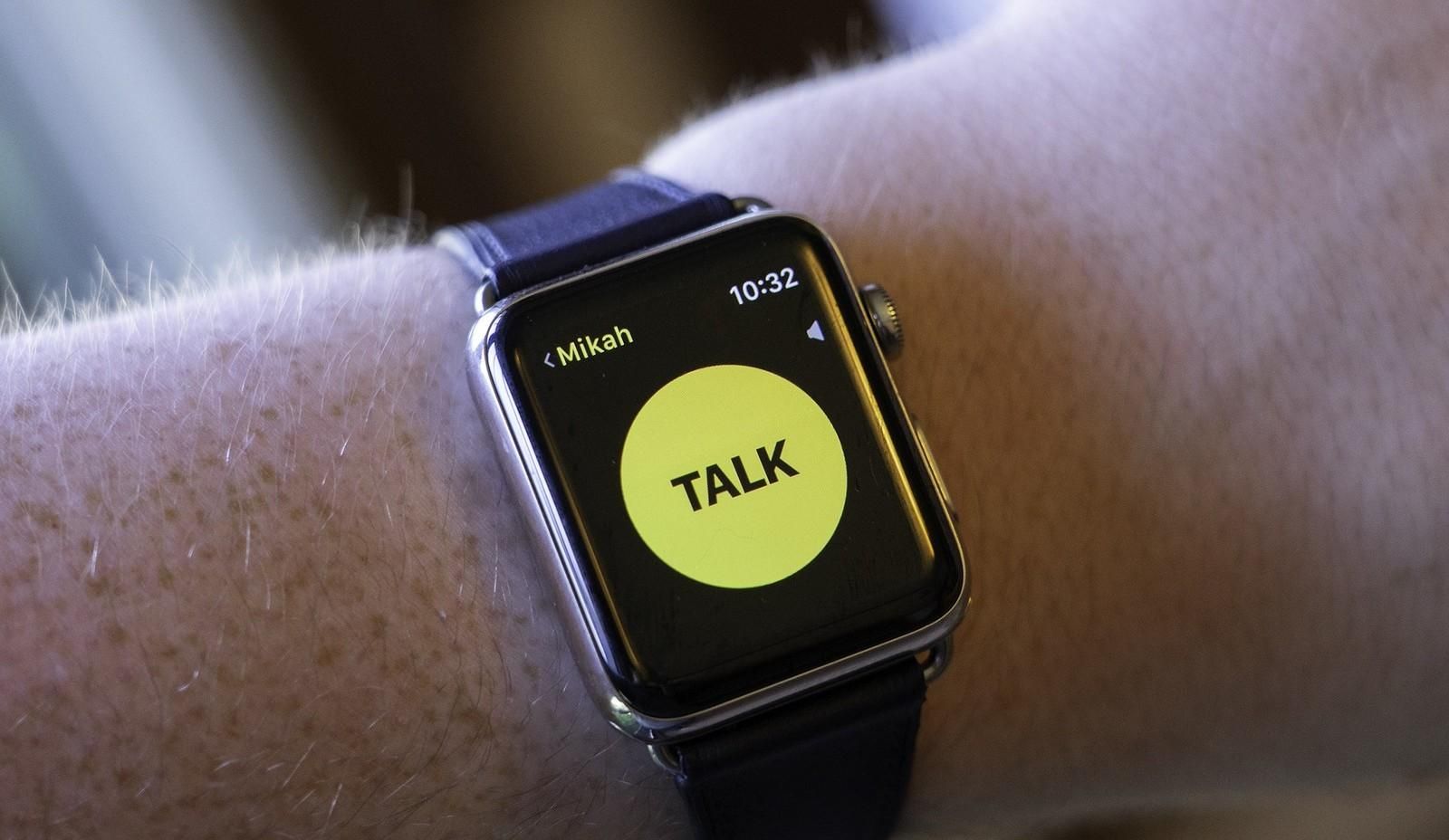 Apple Watch може підслуховувати користувачів: реакція виробника