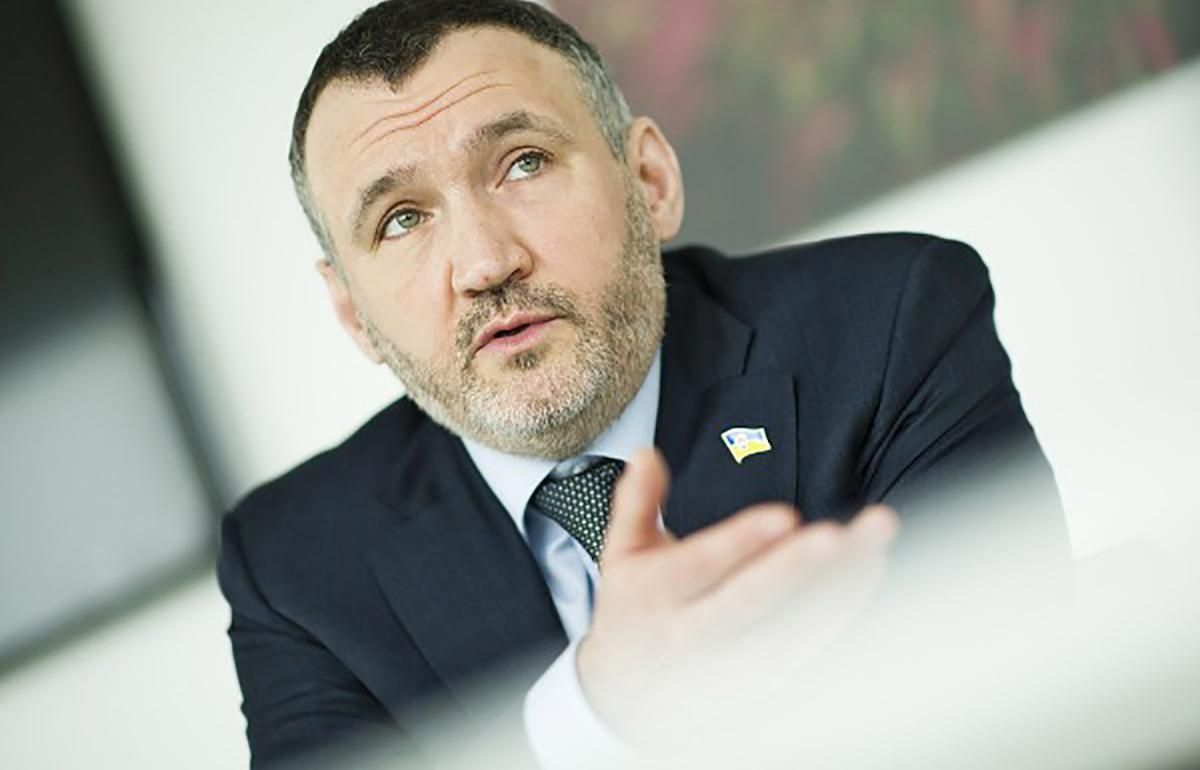 Суд отменил отказ ЦИК регистрировать Кузьмина кандидатом в нардепы Суд отменил отказ ЦИК регистрировать Кузьмина кандидатом в нардепы