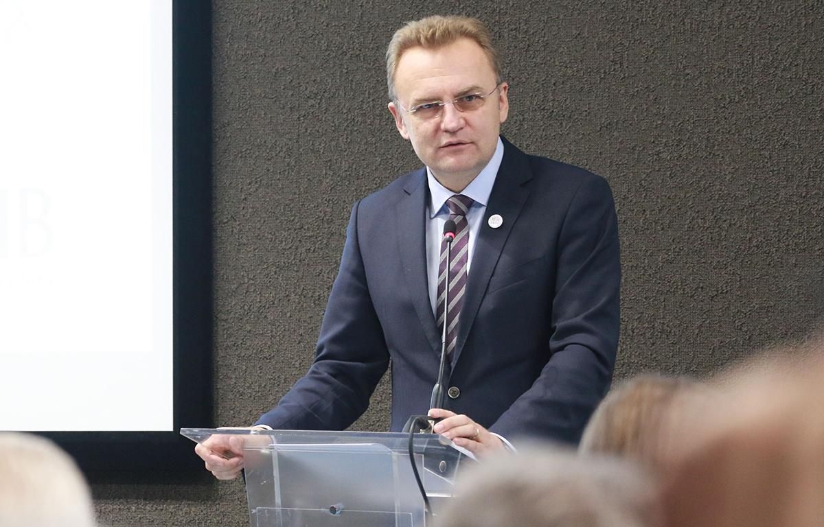 Цифрове мовлення в Україні контролює фірма, створена Януковичем, – Садовий Цифрове мовлення в Україні контролює фірма, створена Януковичем, – Садовий